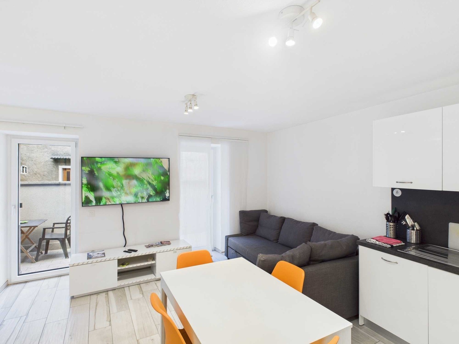 2 ½ rooms apartment, photo 3 of 8