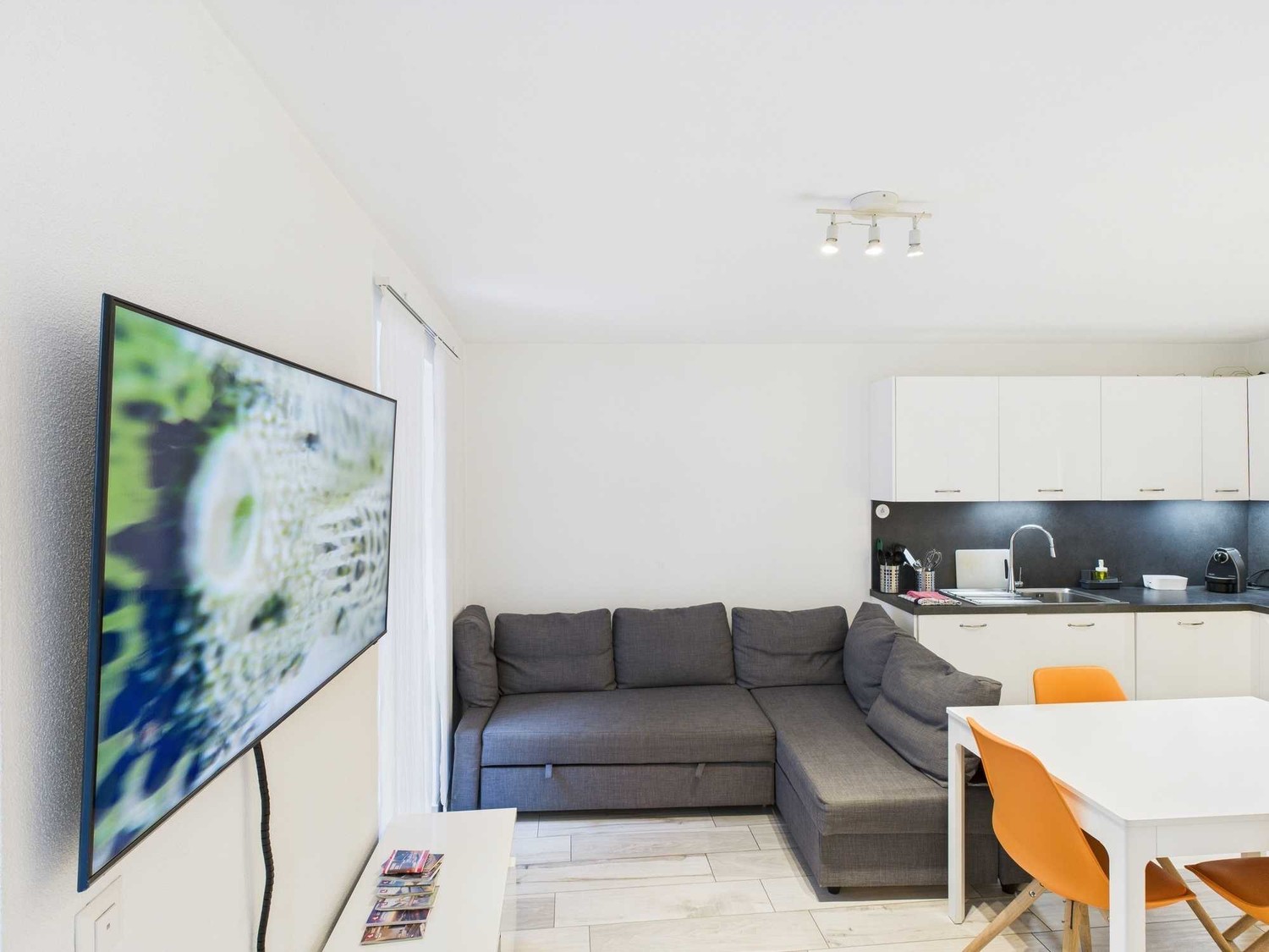 2 ½ rooms apartment, photo 1 of 8
