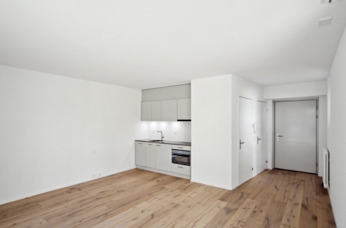 1 room apartment, photo 1 of 2