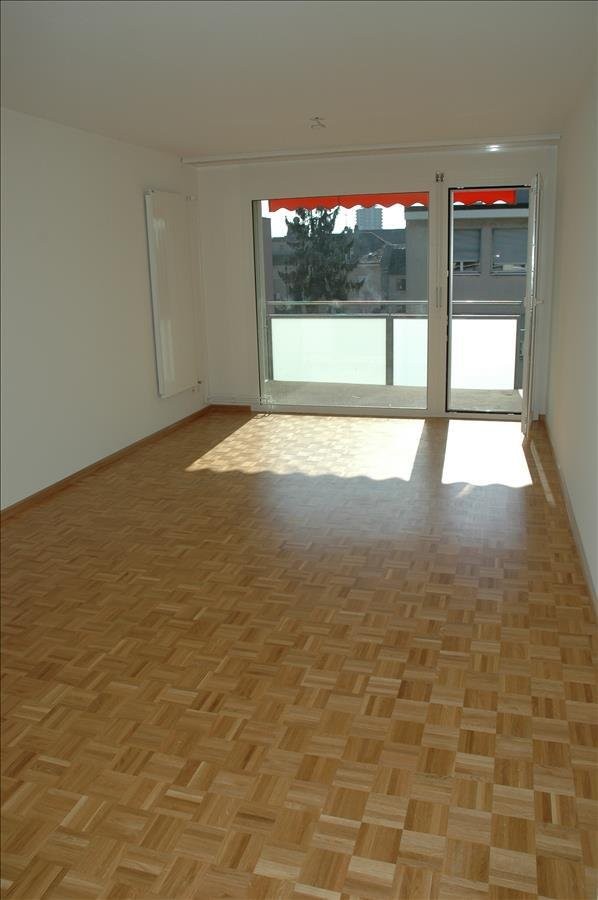 2 rooms apartment, photo 2 of 6