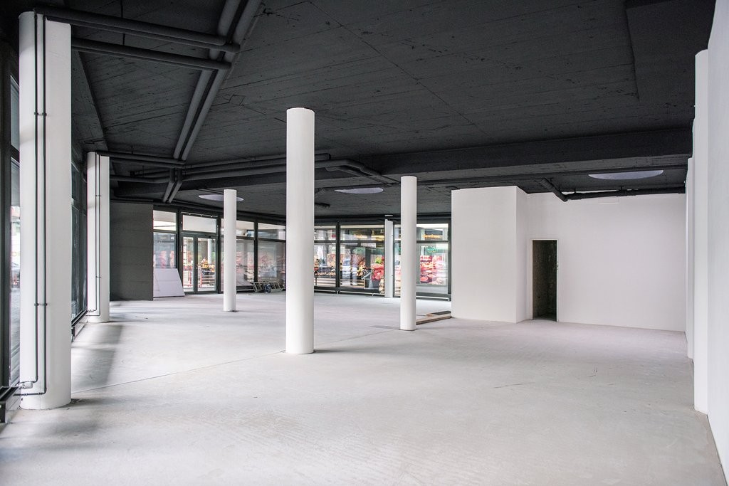 negozio di 179m²