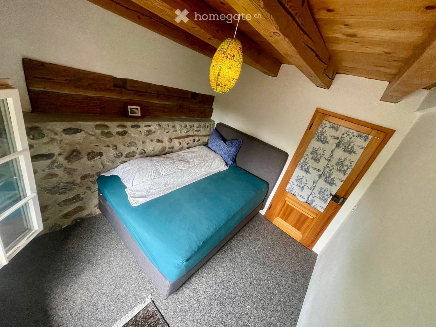 1 room single room