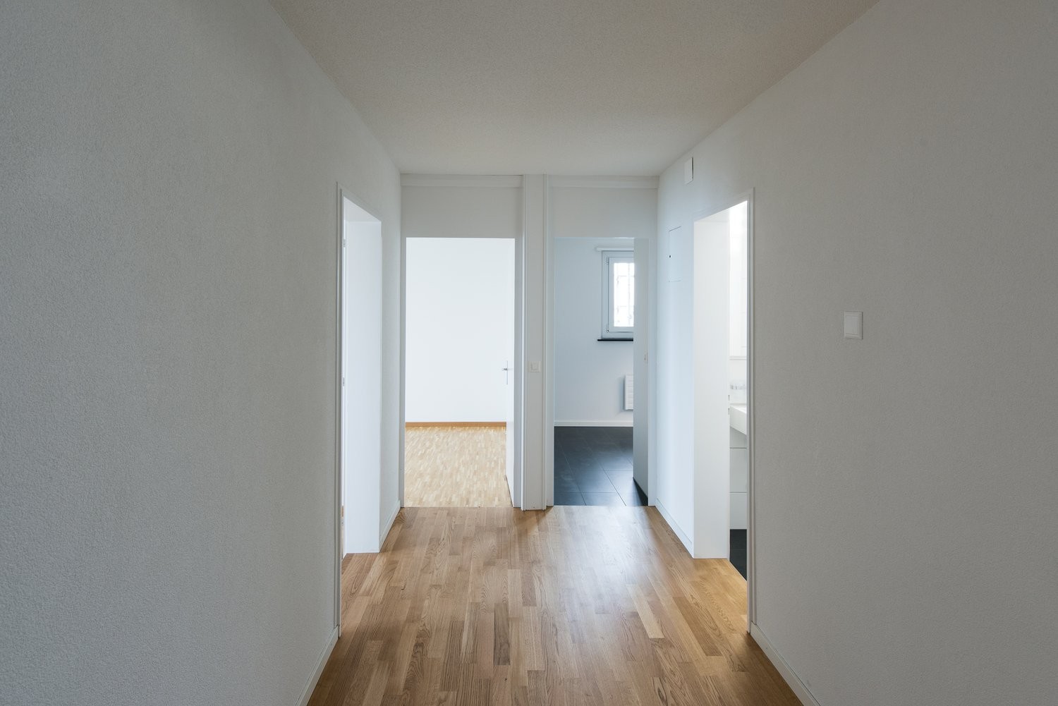 3 rooms apartment, photo 3 of 9
