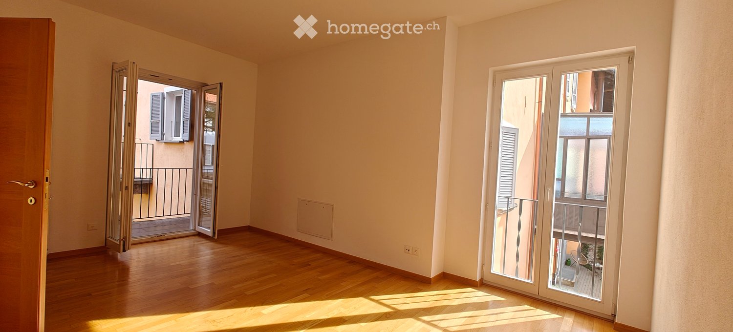 6 rooms apartment, photo 4 of 5