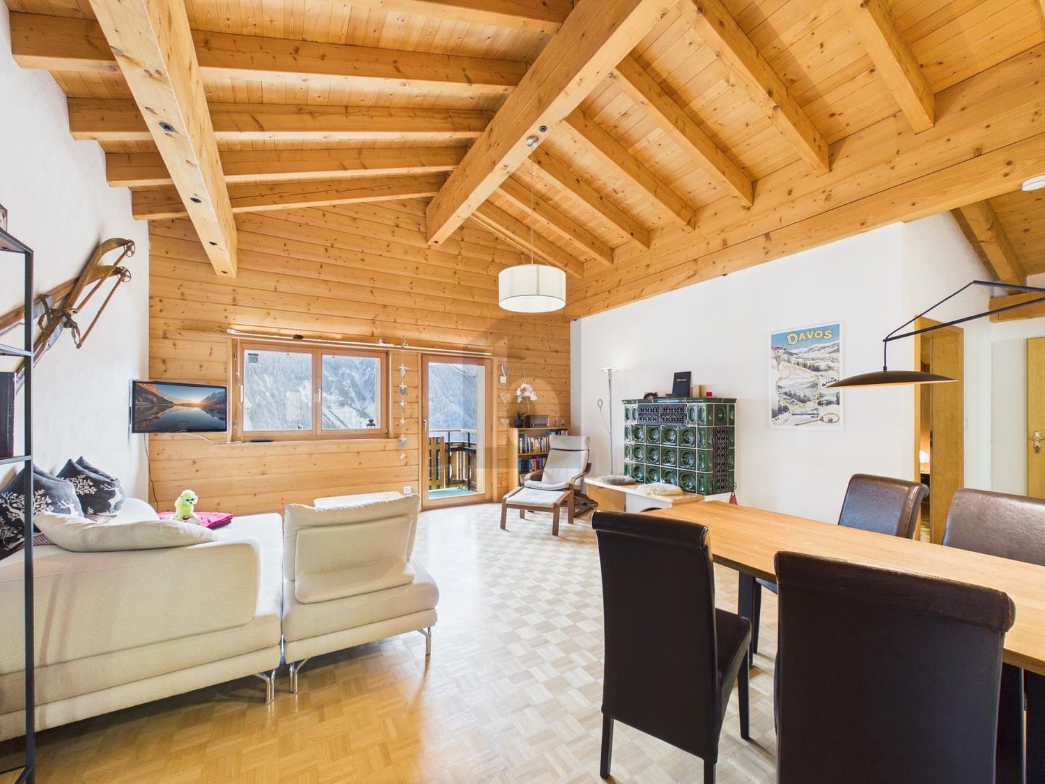 13 ½ rooms chalet, photo 3 of 4