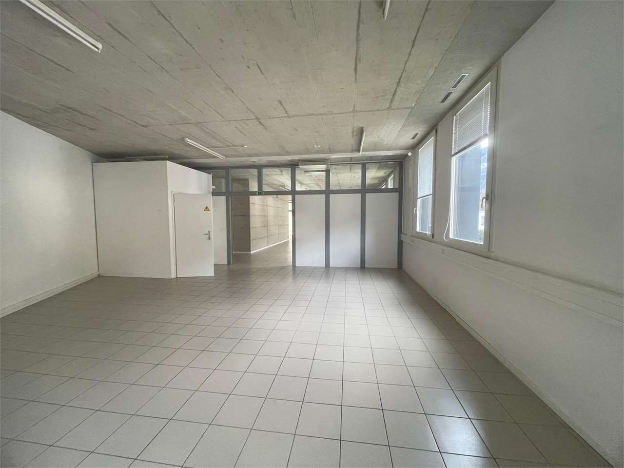 Office, photo 5 of 7