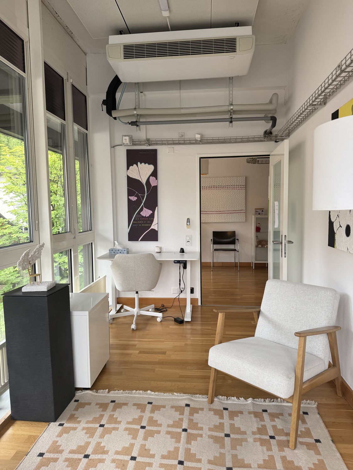 Office, Foto 1 von 2