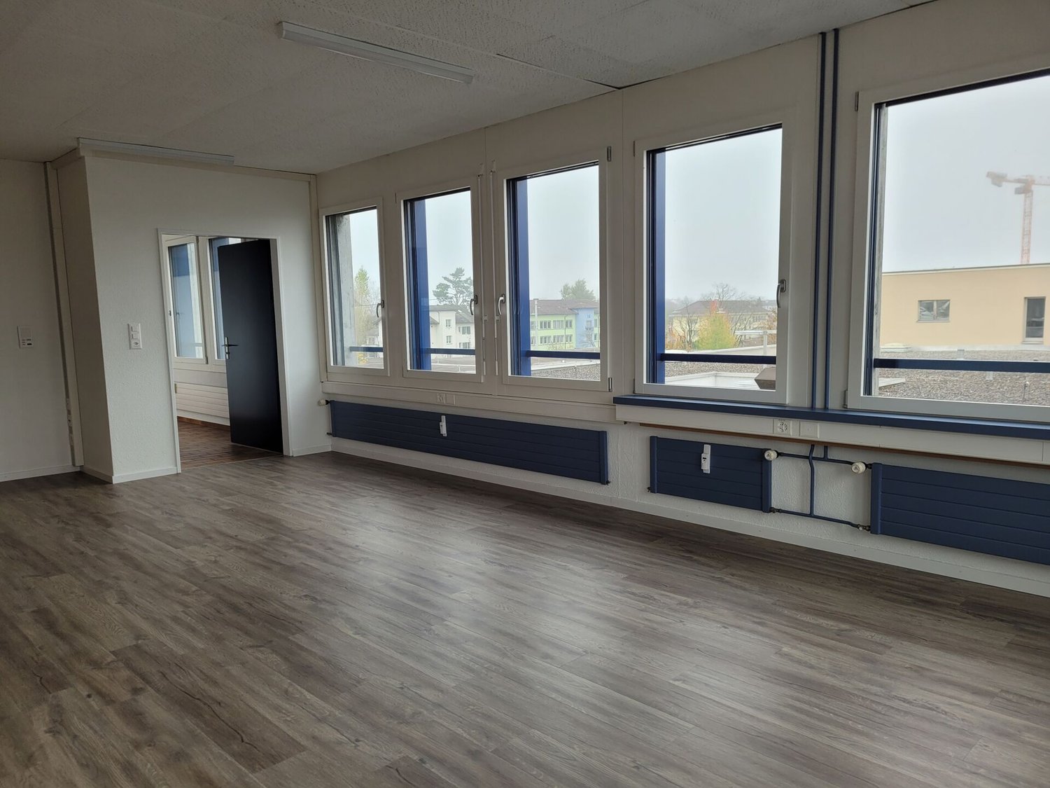 72m² bureau