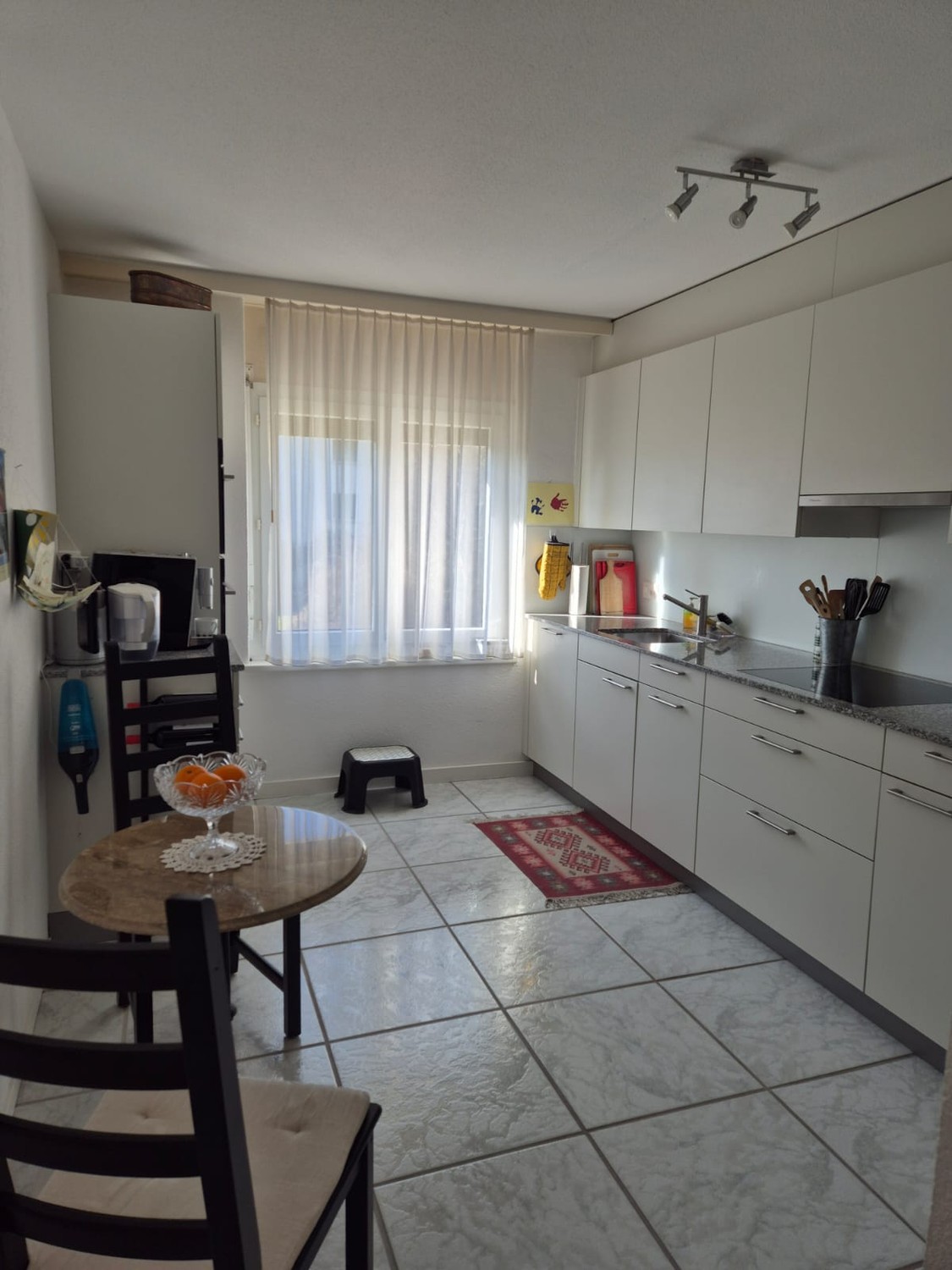 6 rooms apartment
