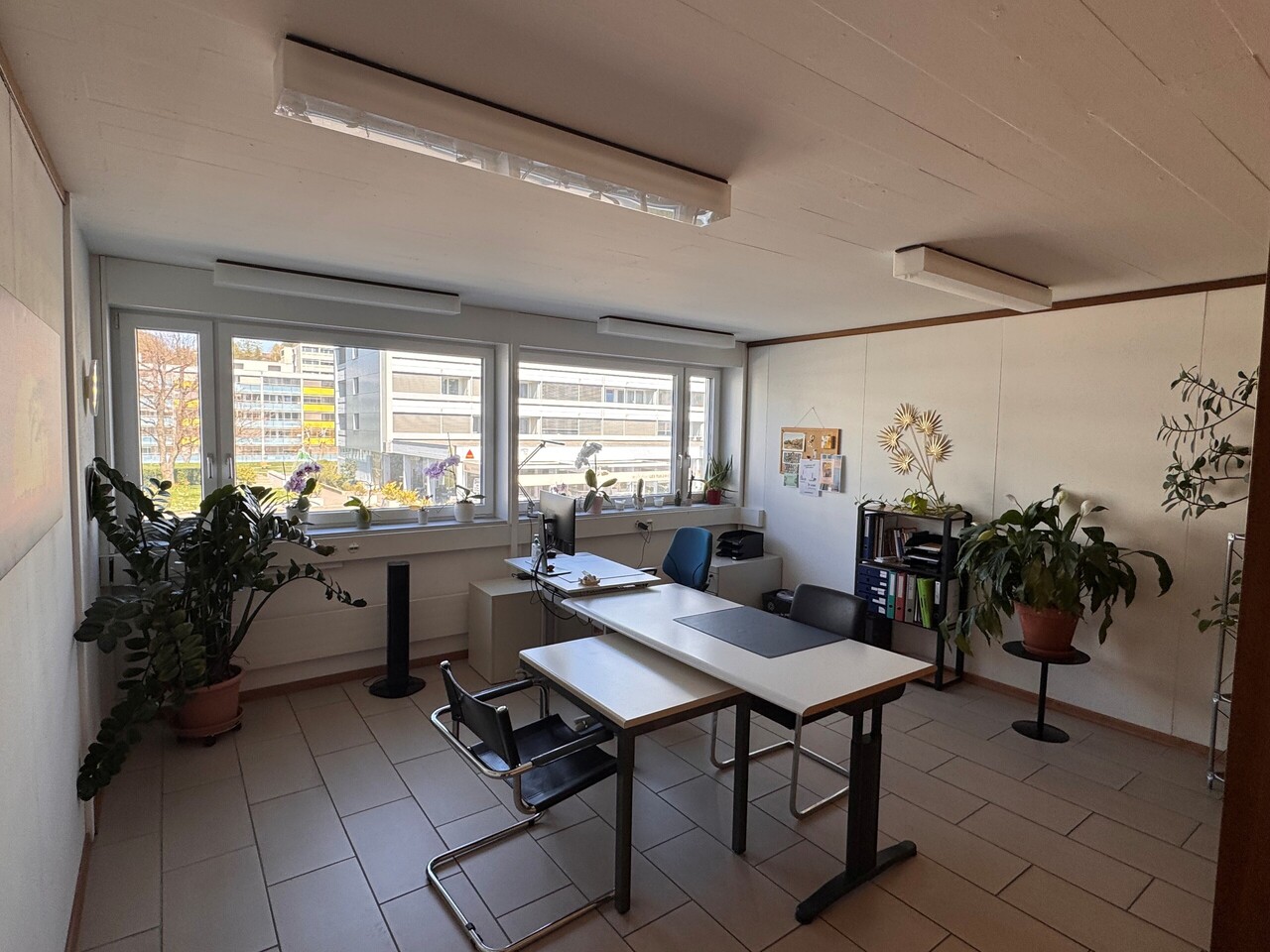 340m² office, photo 6 of 8