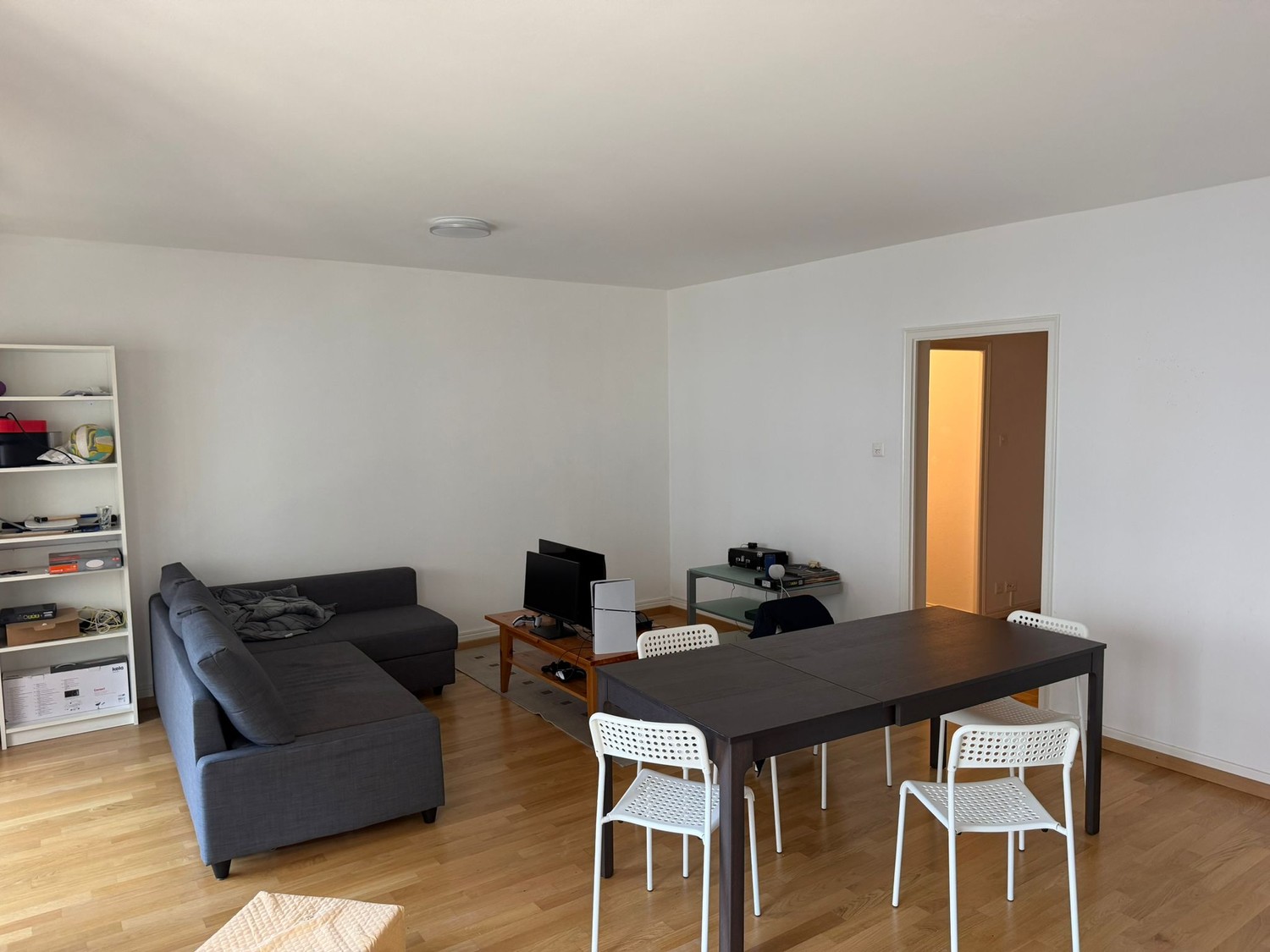 3 rooms apartment, foto 1 di 10