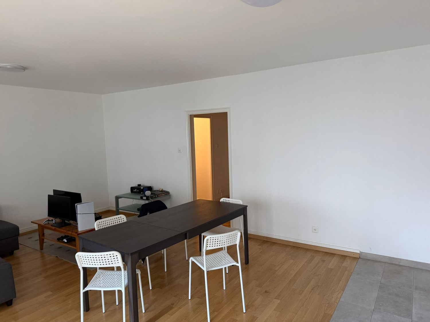 3 rooms apartment, foto 2 di 10