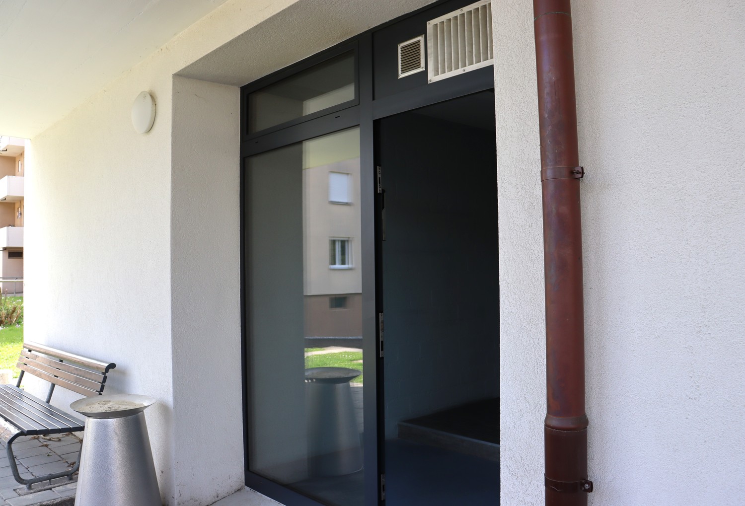 22m² commercial