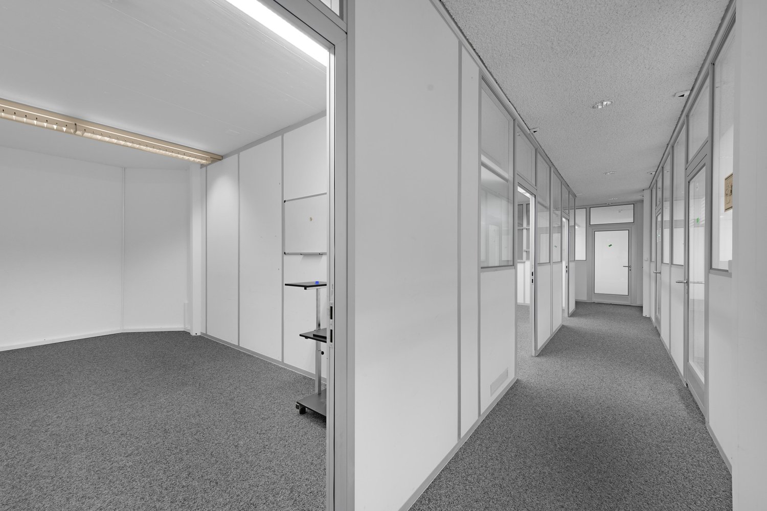 793m² commercial