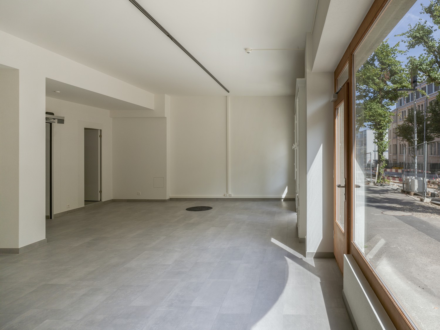 78m² commerciale