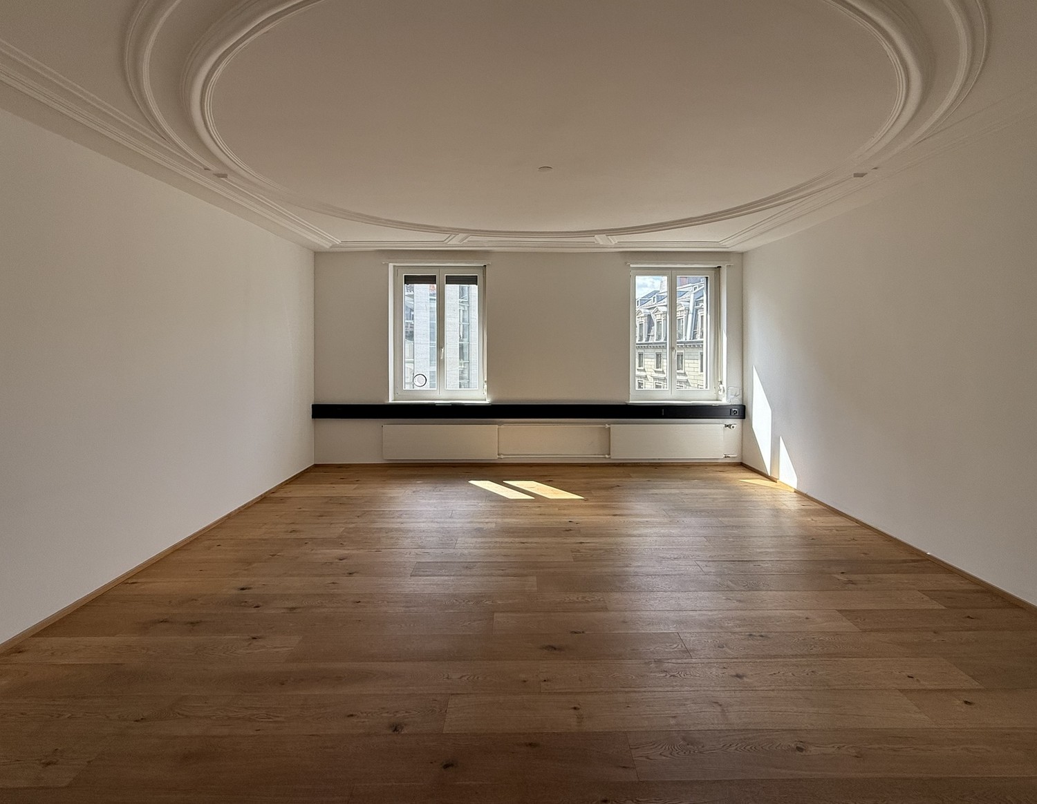 191m² office, photo 2 of 7