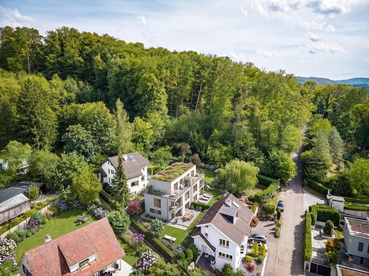 900m² building land