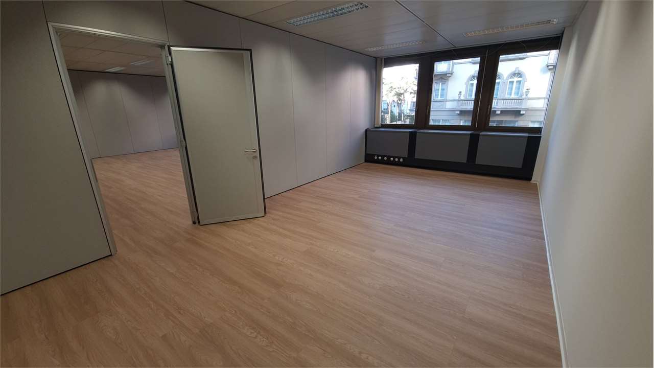 Office, photo 2 of 3