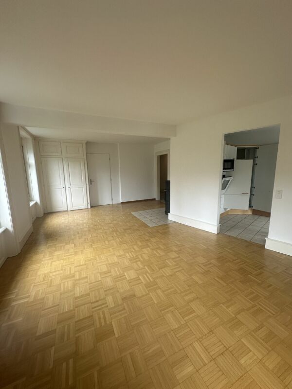 4 rooms apartment, photo 3 of 10