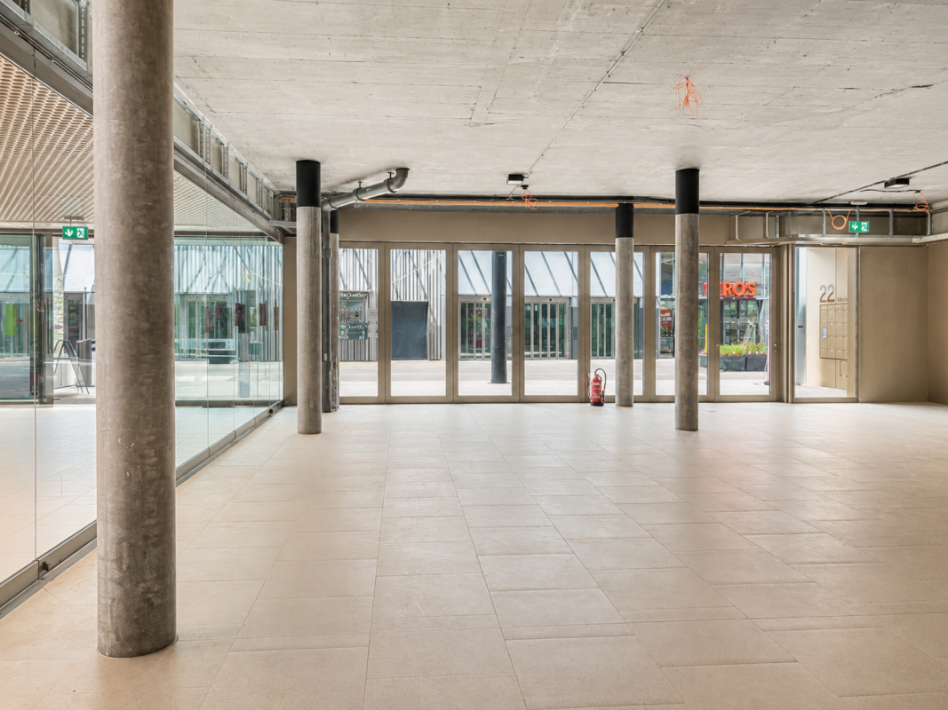 175m² commercial