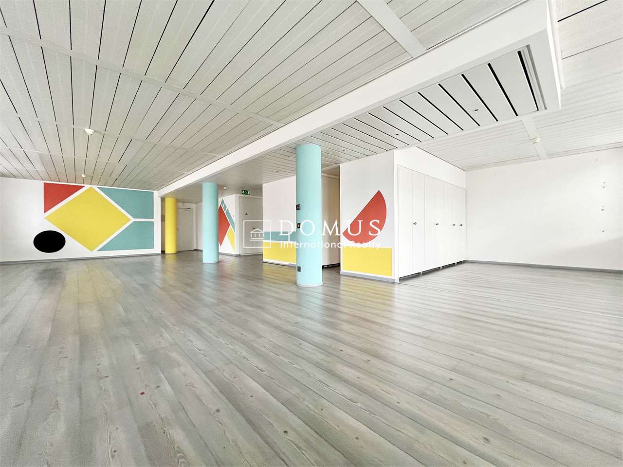 Office, photo 1 of 7