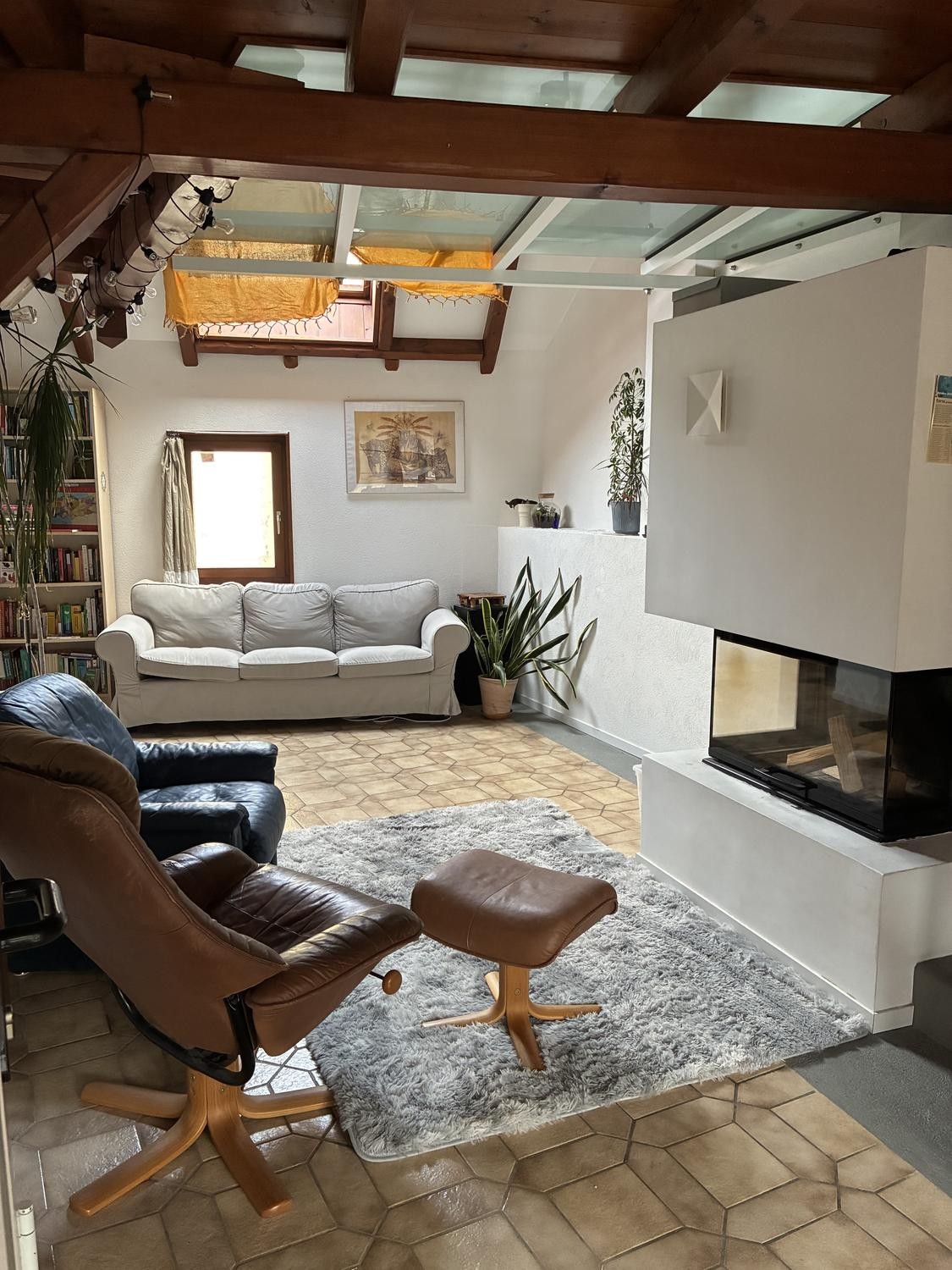 4 rooms apartment, photo 1 of 6