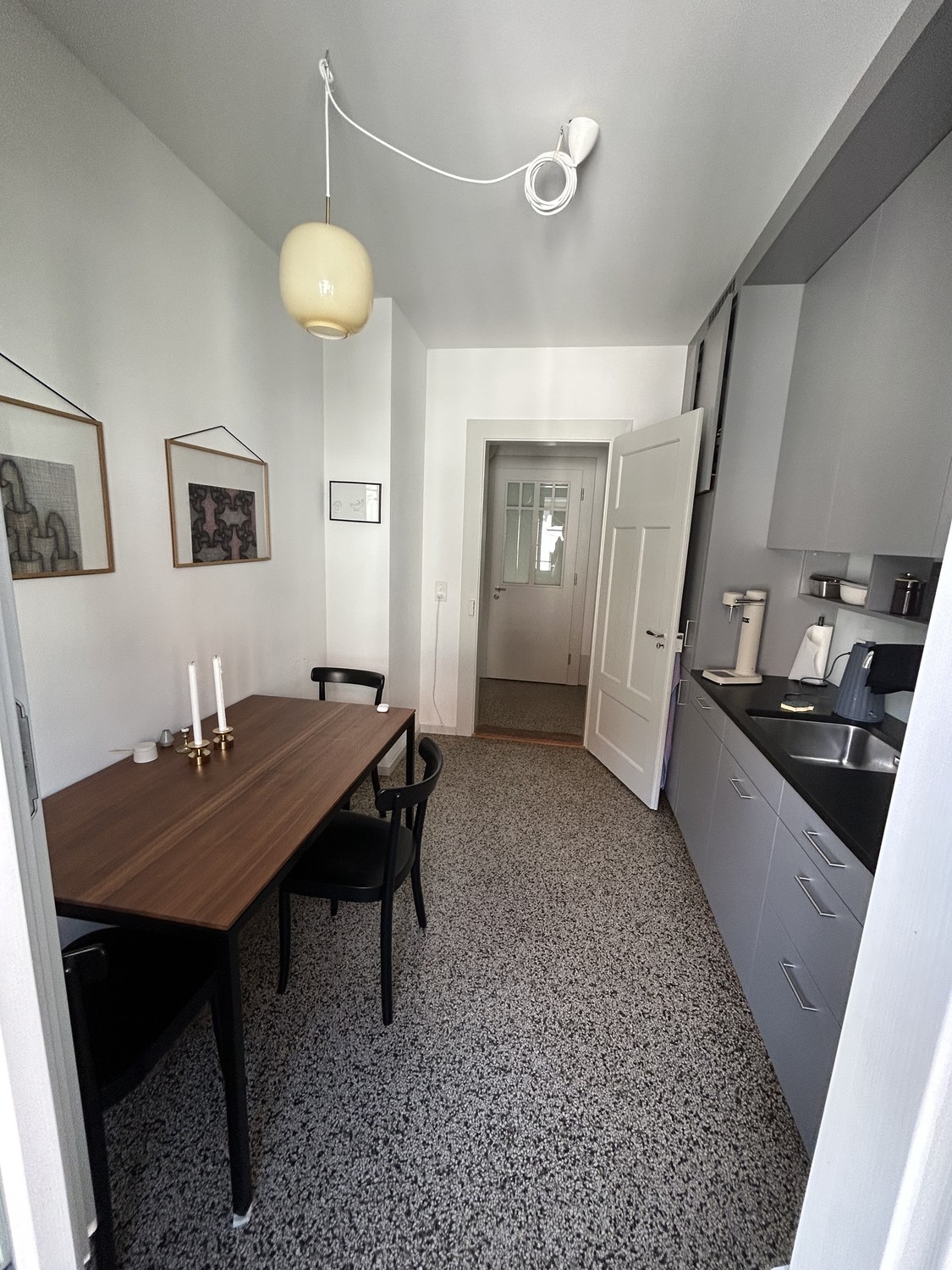 2 rooms apartment, photo 2 of 7