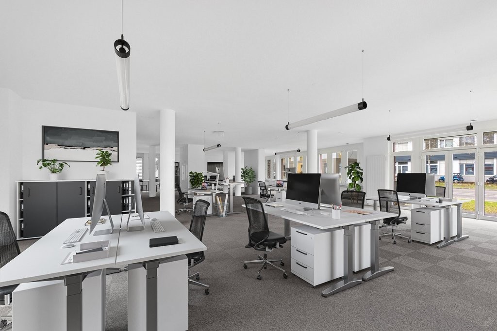 235m² office, photo 3 of 6
