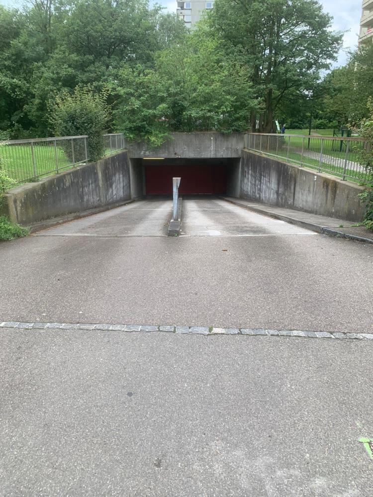 Open slot, photo 1 of 2