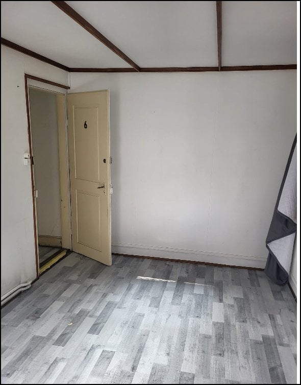 1 pièce chambre simple