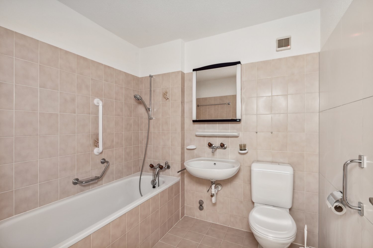 3 rooms apartment