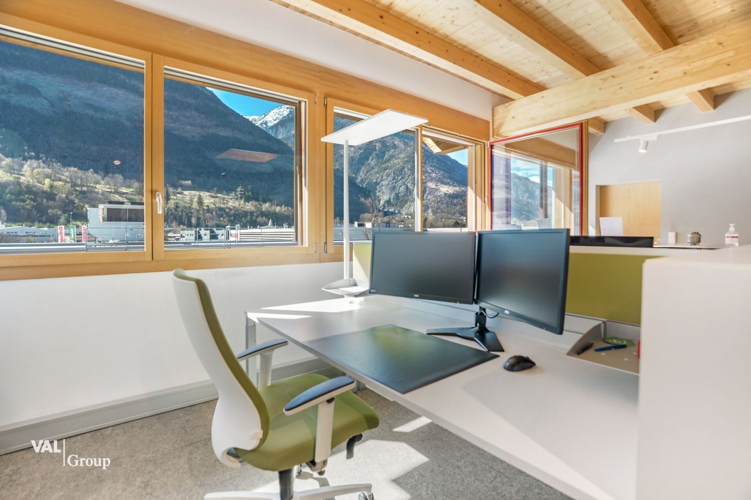 991m² commerciale