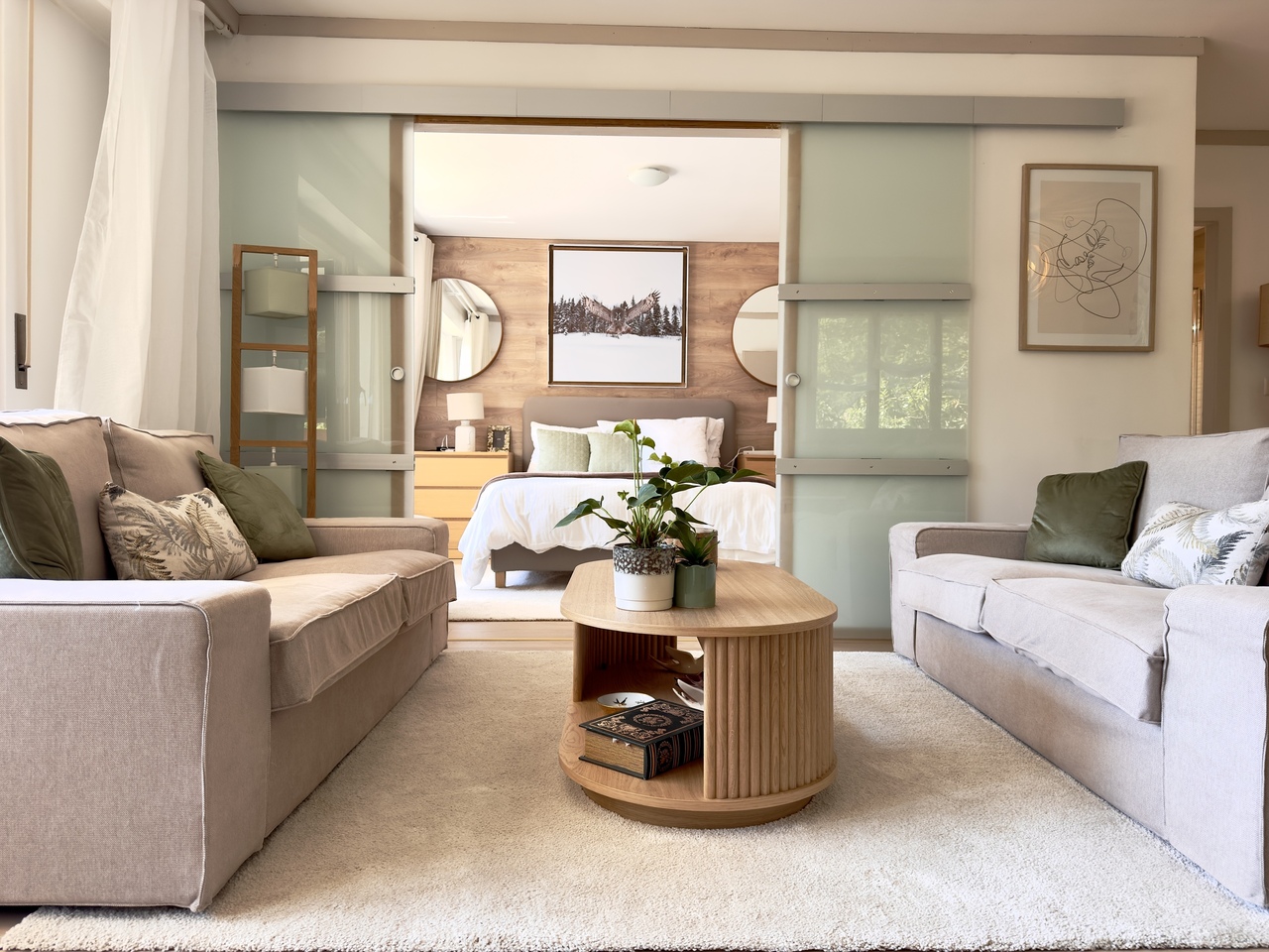 4 rooms apartment, photo 1 of 10