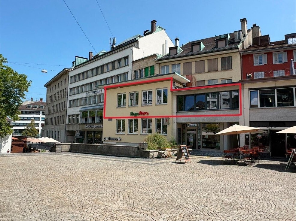 275m² commercial, photo 1 of 10