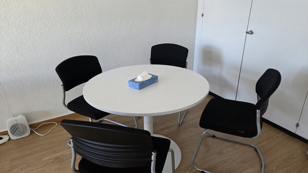 19m² office, photo 6 sur 8