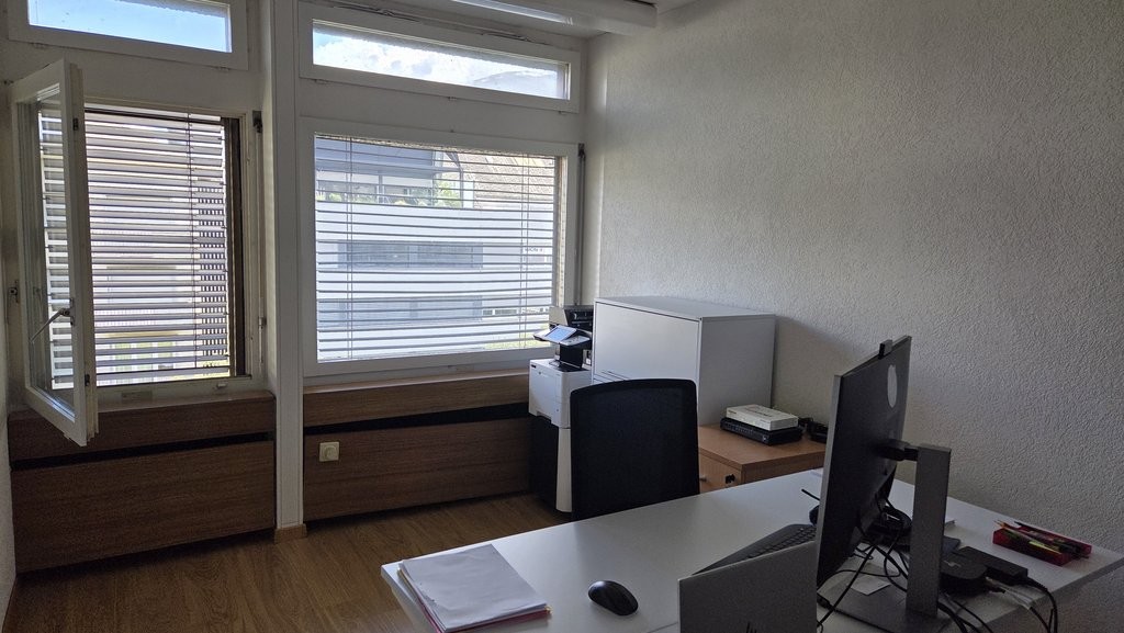 19m² office, photo 4 sur 8