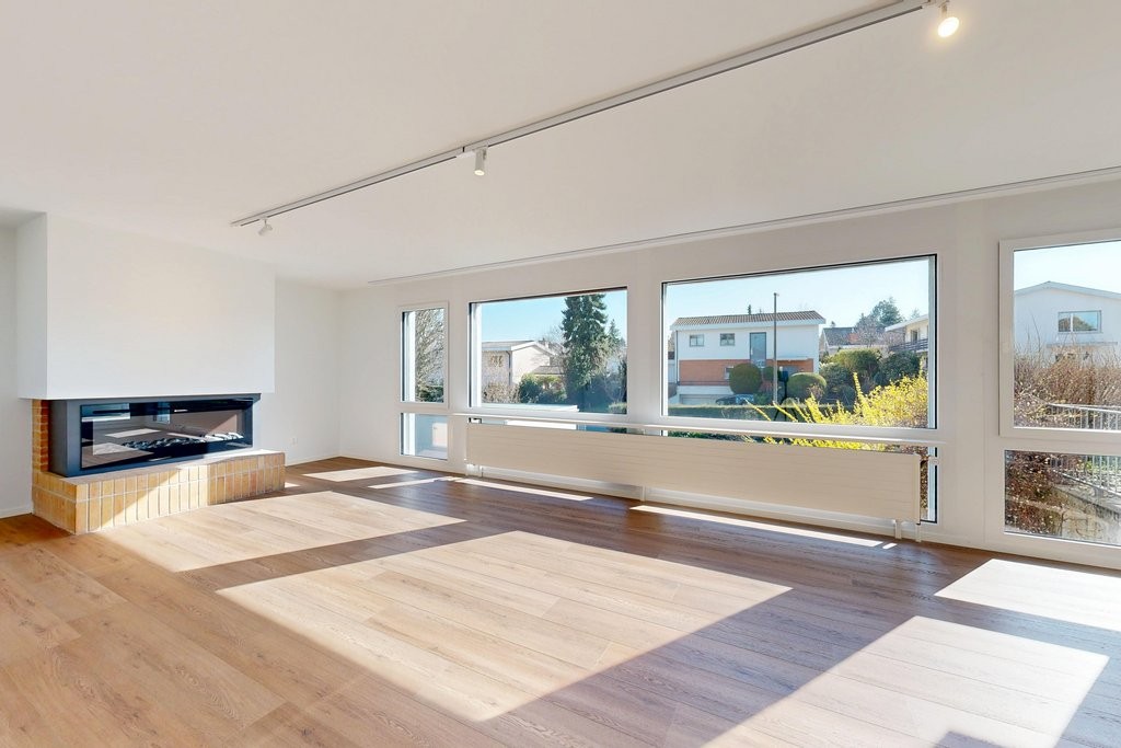 8 ½ rooms single house, photo 1 of 10