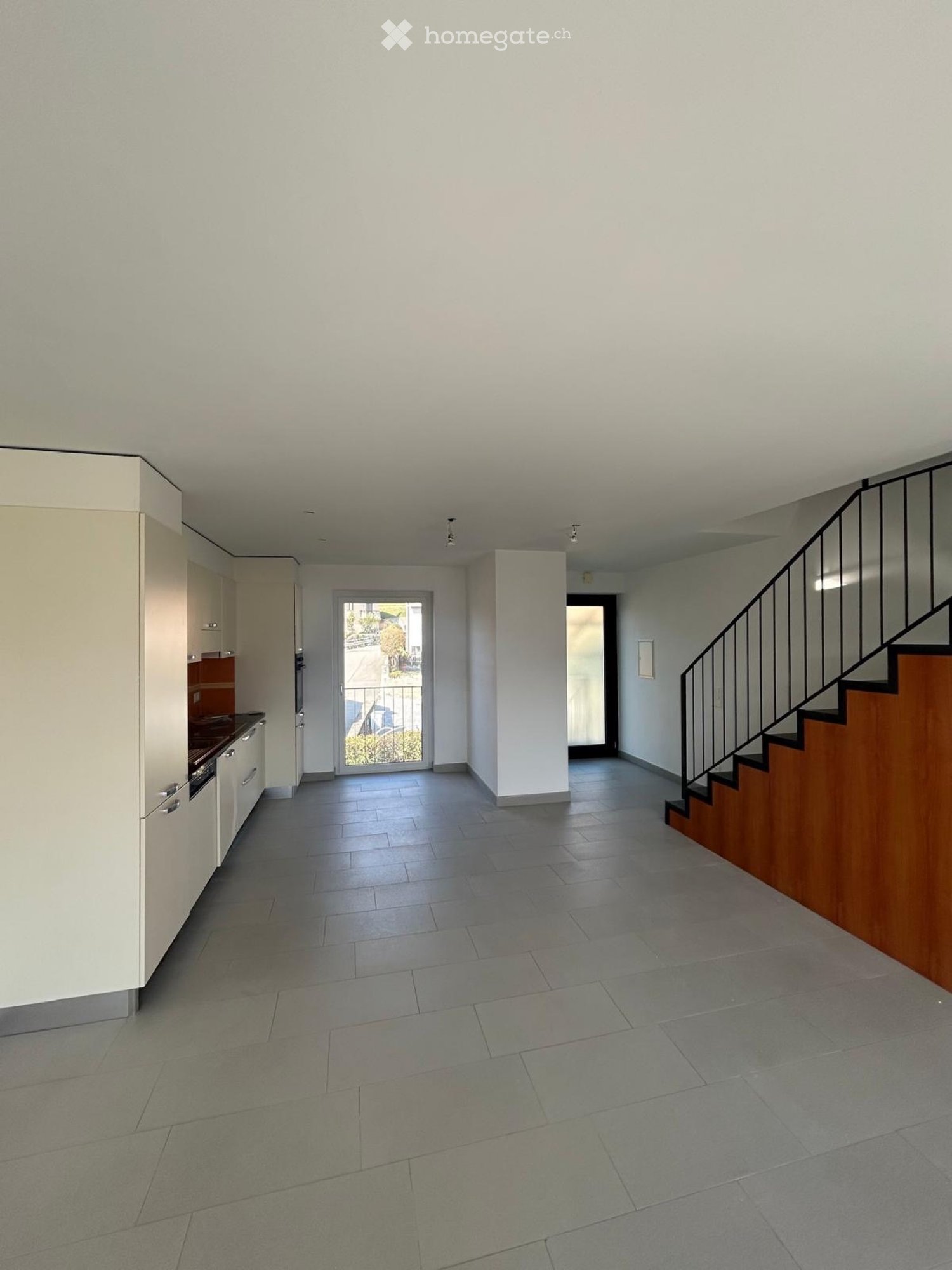 3 rooms apartment, photo 1 of 5
