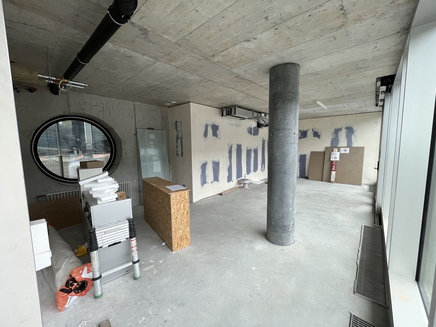 65m² shop, photo 4 of 7