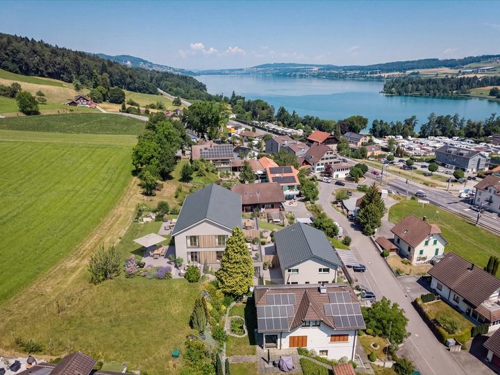 1616m² building land