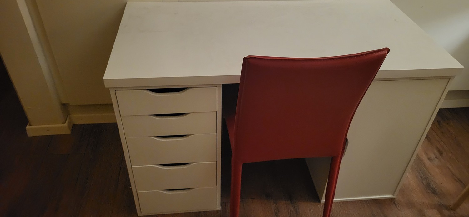 Stanza in un appartamento condiviso