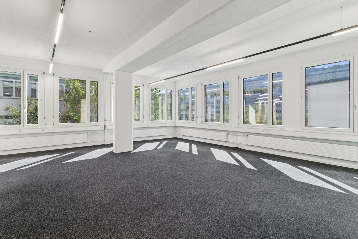 872m² commercial, photo 5 of 9