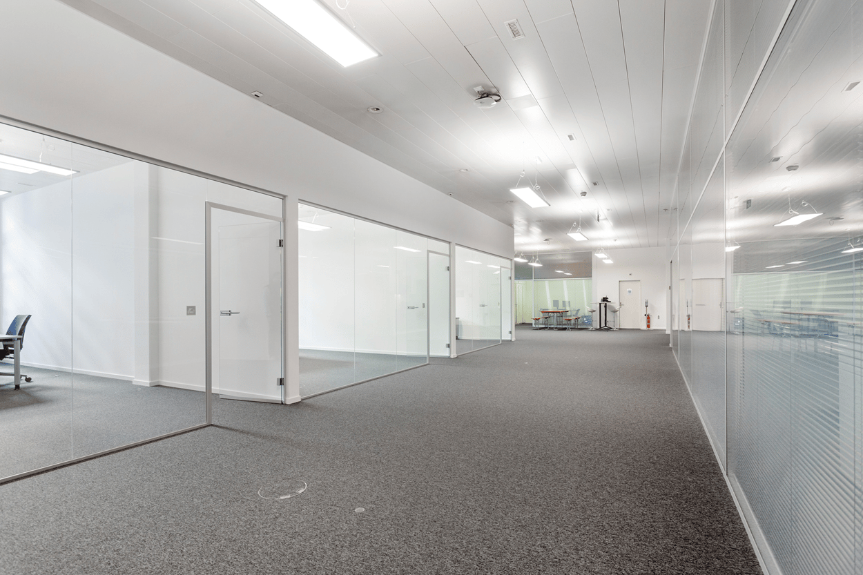 1185m² office, photo 5 of 10