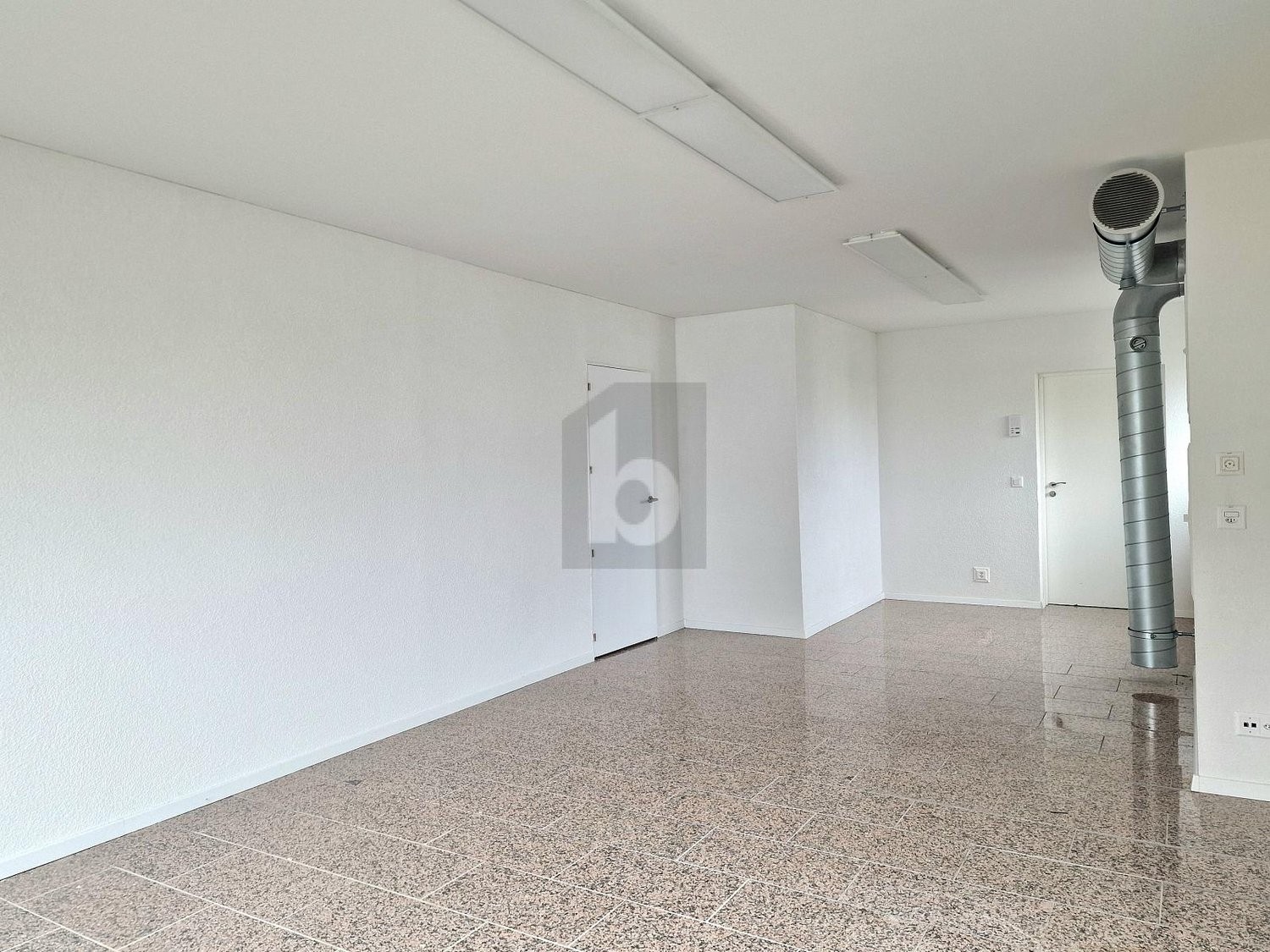 59m² practice, photo 3 of 3