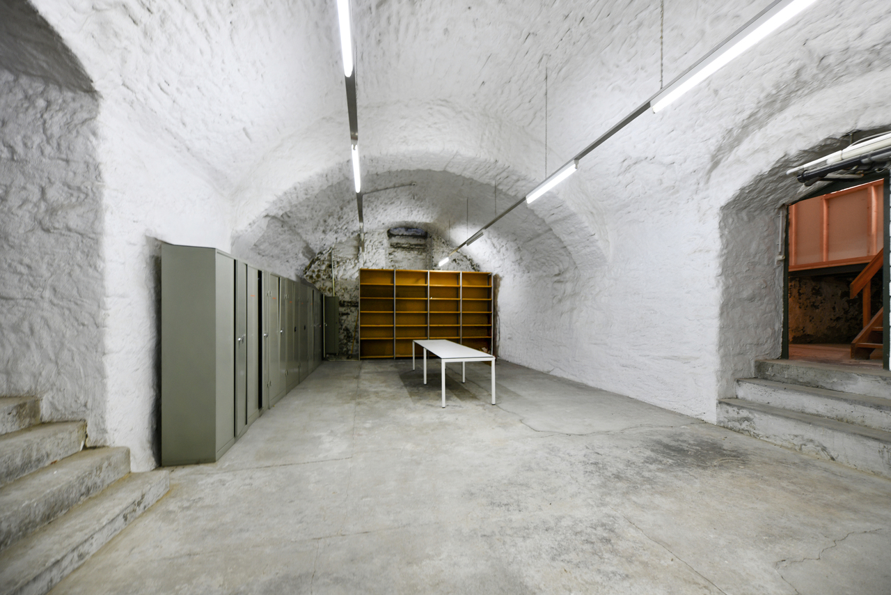 155m² sports hall, photo 3 of 3