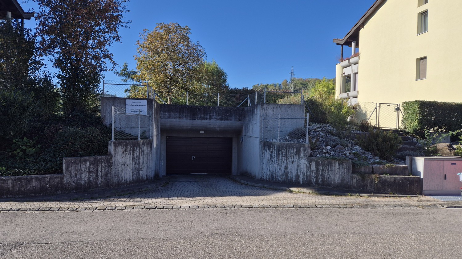 Underground slot