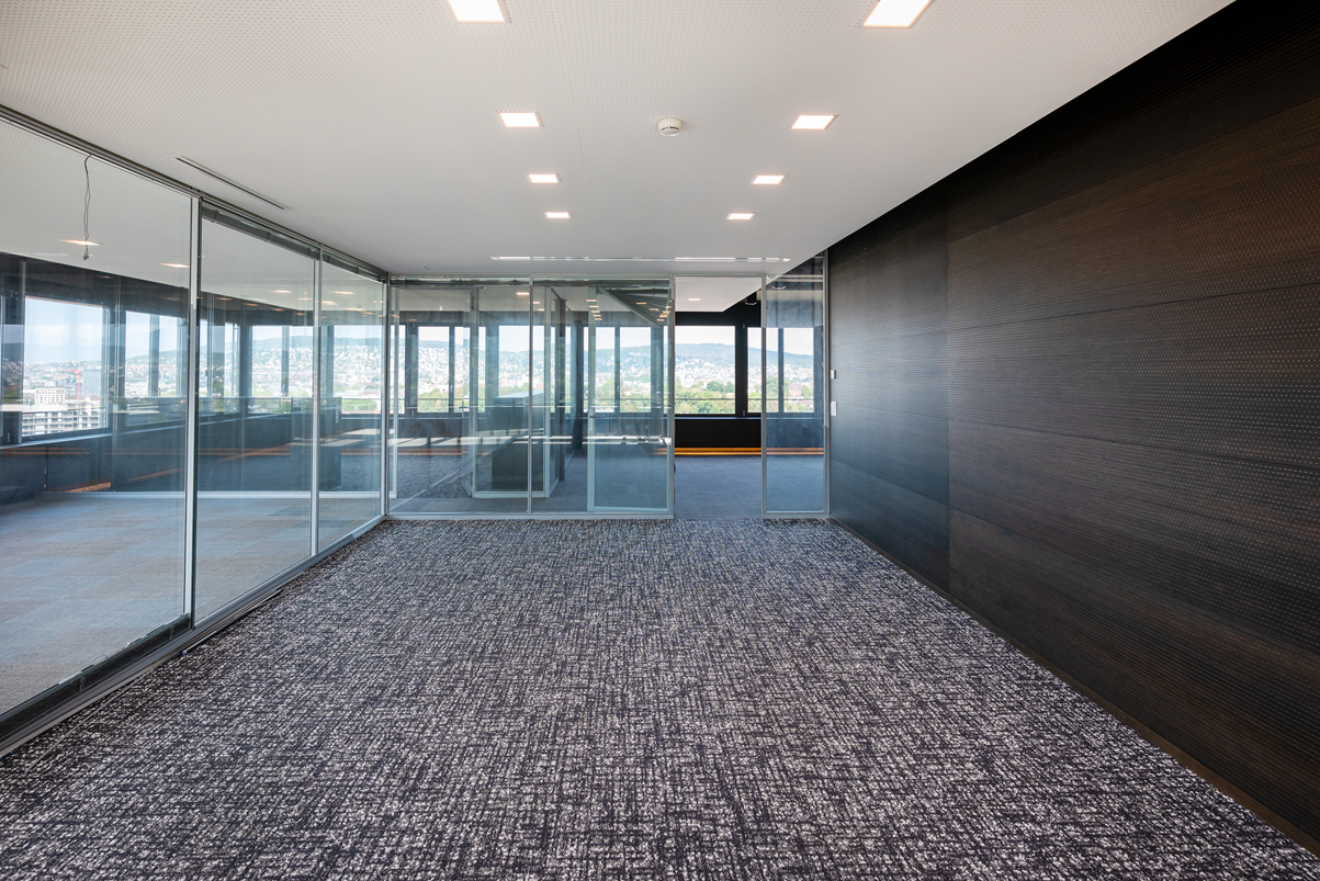 373m² office, photo 4 of 10