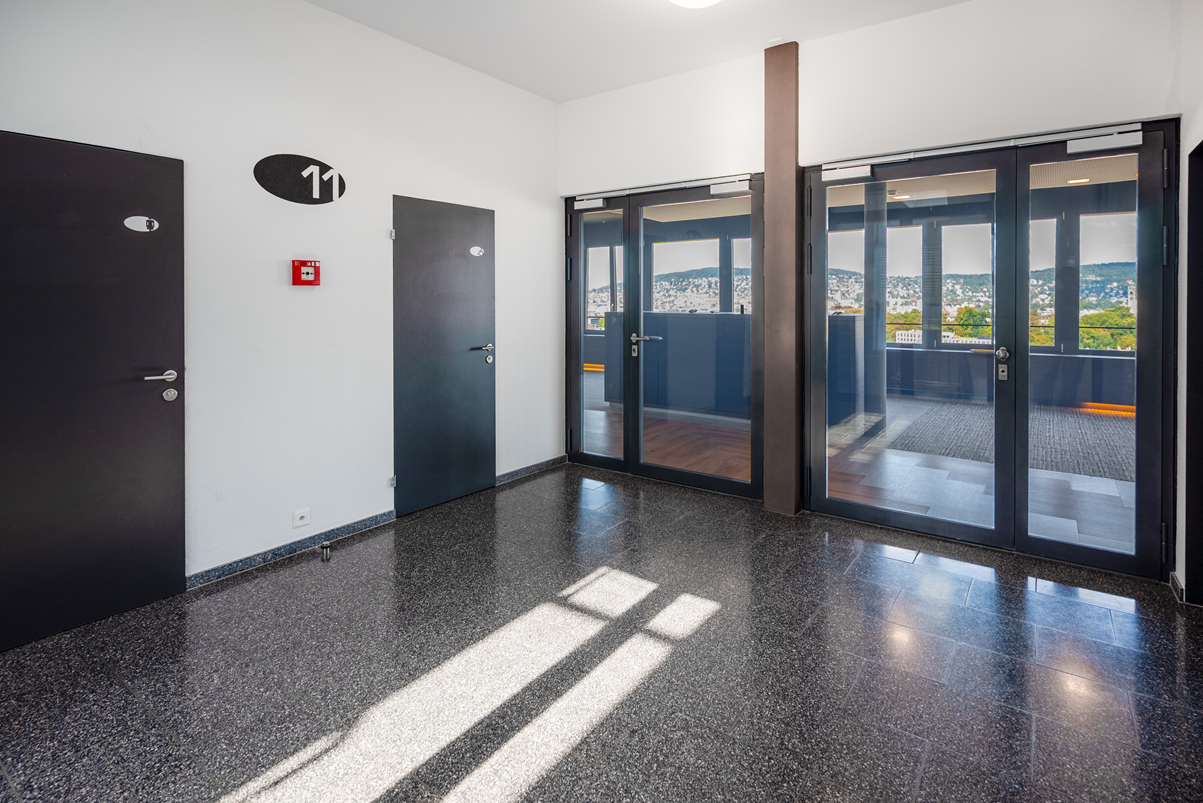 373m² office, photo 10 of 10