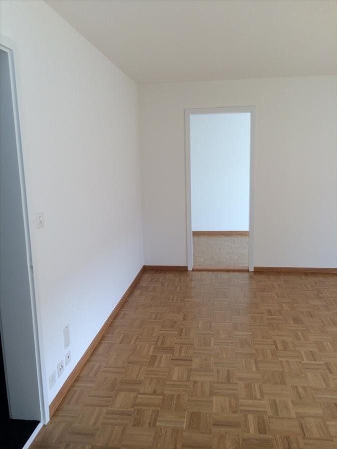 4 rooms apartment, photo 3 of 9