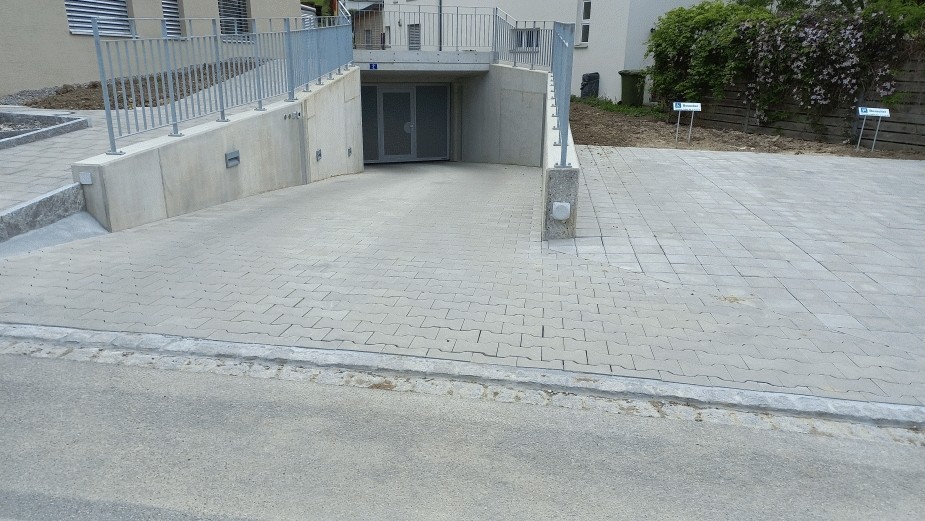 Underground slot, photo 3 of 4